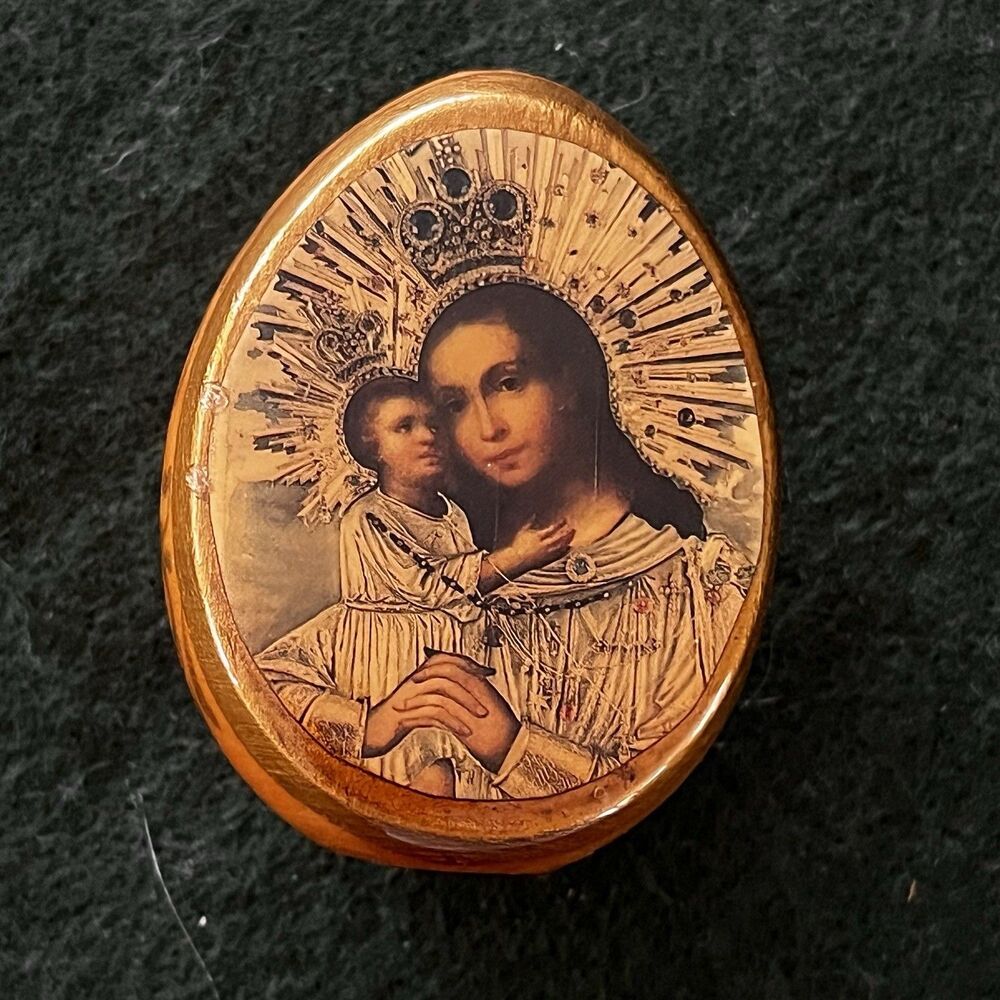 Vintage Russian Orthodox Wood Lacquer Egg with Madonna & Child 2.5" Tall EC